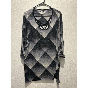 Catherines Blouse Shirt Size 2X Cutouts Rhinestones Asymetric Top Black White